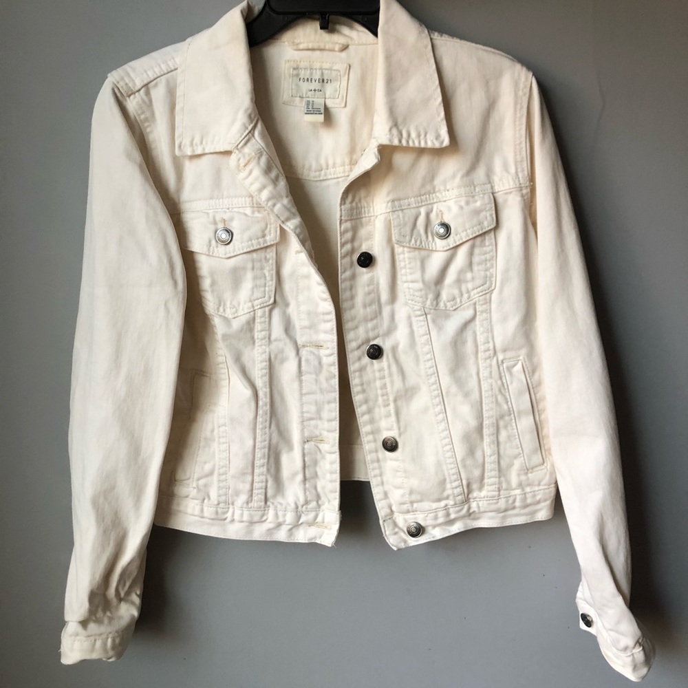 Forever 21 Beige Jean Jacket Size Medium